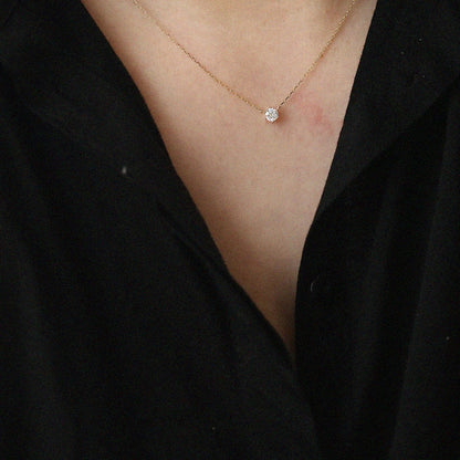 Clavicle Pendant Necklace