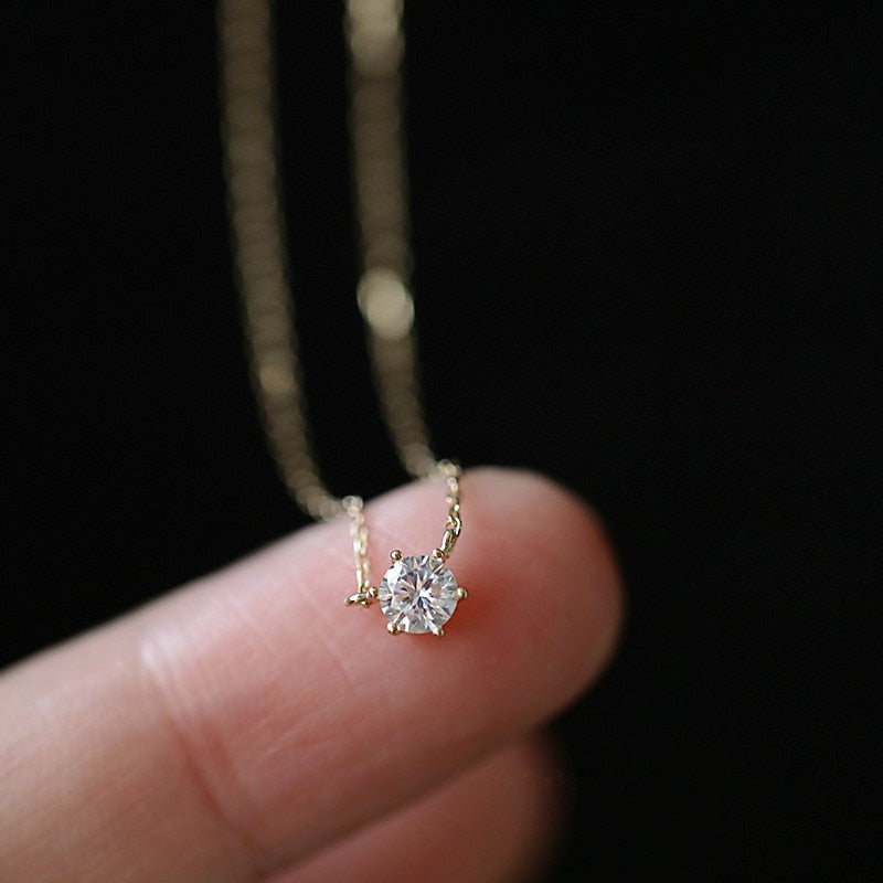 Clavicle Pendant Necklace