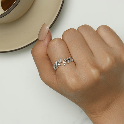 Korean Style Leaf Ring